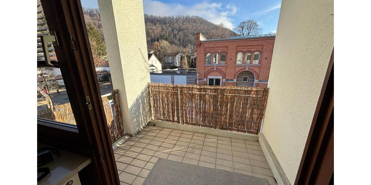 Etagenwohnung Lichtenstein - 3 Zimmer, 84 m&sup2;, 1.100&euro; | Angebot:26000113