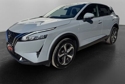 Nissan Qashqai 48.000 km 22.490 &euro; Reutlingen 72770