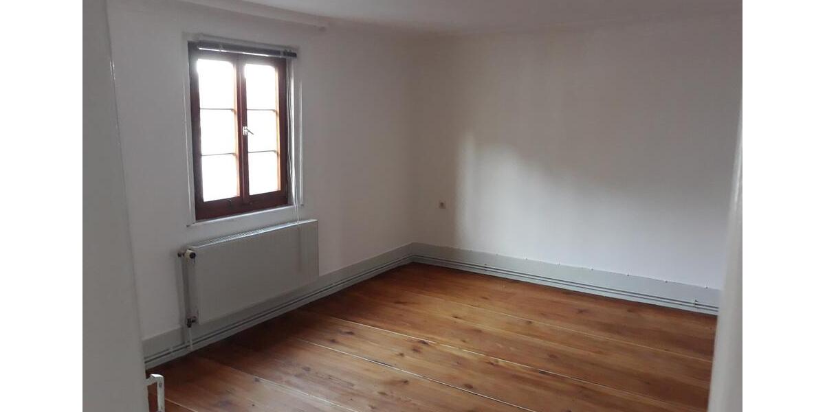 Etagenwohnung Hechingen - 5 Zimmer, 105 m&sup2;, 600&euro; | Angebot:25407831