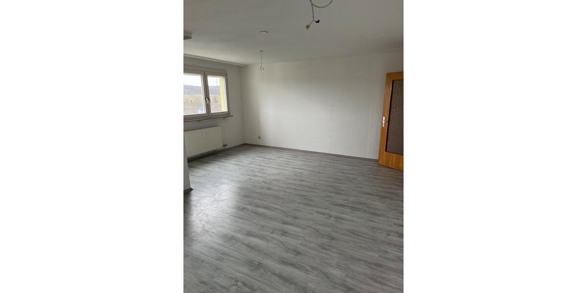 Etagenwohnung Kirchheim unter Teck - 3 Zimmer, 83 m&sup2;, 1.000&euro; | Angebot:24459732