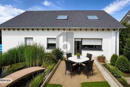 Haus Nürtingen - 12 Zimmer, 285 m&sup2;, 985.000&euro; | Angebot:27722623