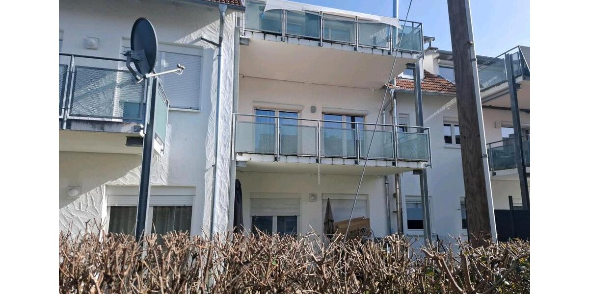 Reihenhaus Burladingen - 5 Zimmer, 140 m&sup2;, 1.000&euro; | Angebot:25413809