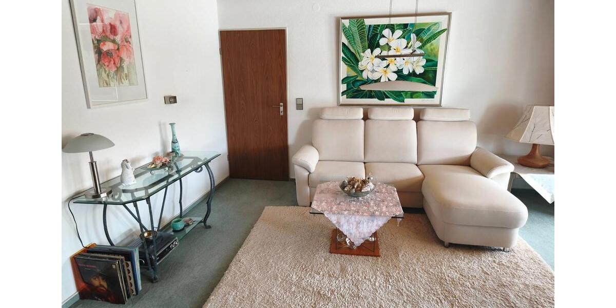 Einfamilienhaus Bisingen - 11 Zimmer, 240 m&sup2;, 649.000&euro; | Angebot:27056457