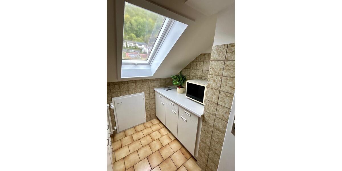 Dachgeschoßwohnung Bad Urach - 2.5 Zimmer, 41 m&sup2;, 135.246&euro; | Angebot:25854278