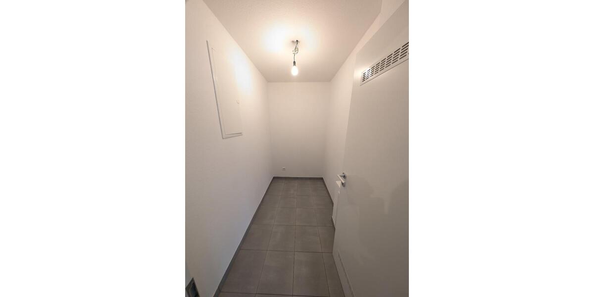 Erdgeschoßwohnung Eningen unter Achalm - 3.5 Zimmer, 107 m&sup2;, 445.000&euro; | Angebot:25638071