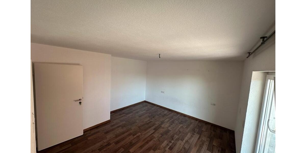 Maisonettenwohnung Herrenberg - 7 Zimmer, 157 m&sup2;, 580.000&euro; | Angebot:26987265
