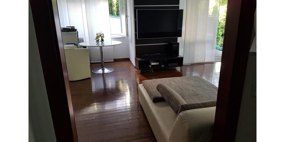 Terrassenwohnung Pfullingen - 2 Zimmer, 62 m&sup2;, 250.000&euro; | Angebot:25395711