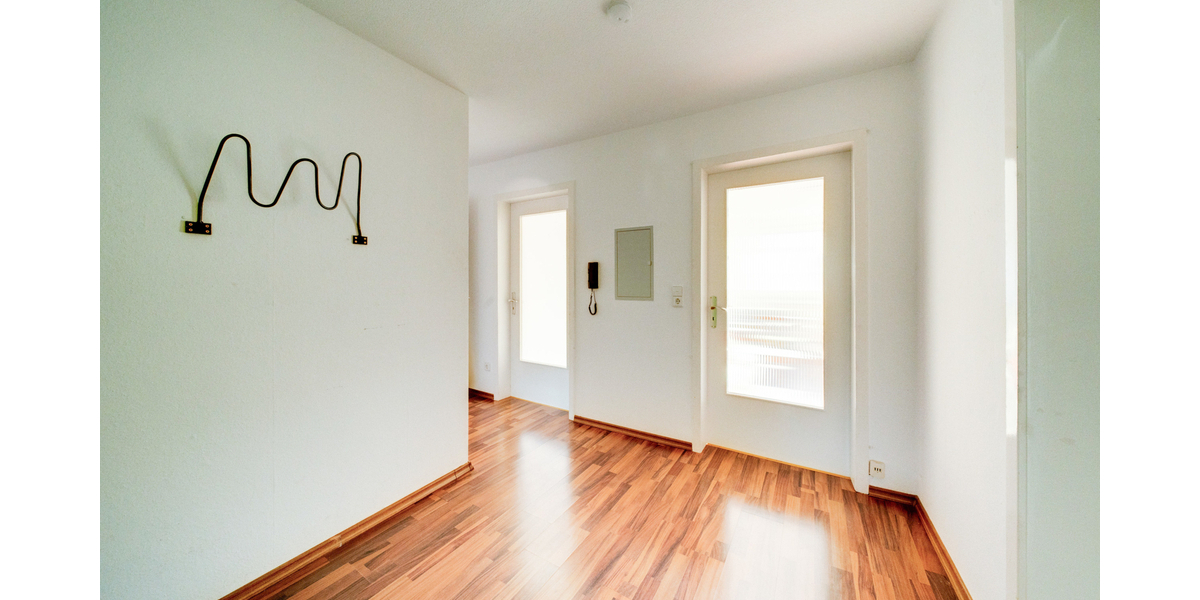 Wohn- und Geschäftshaus in der Münsinger Innenstadt - 3 Wohnungen und 1 Gewerbeeinheit - Wohn- & Geschäftshaus Münsingen | Angebot:18220329