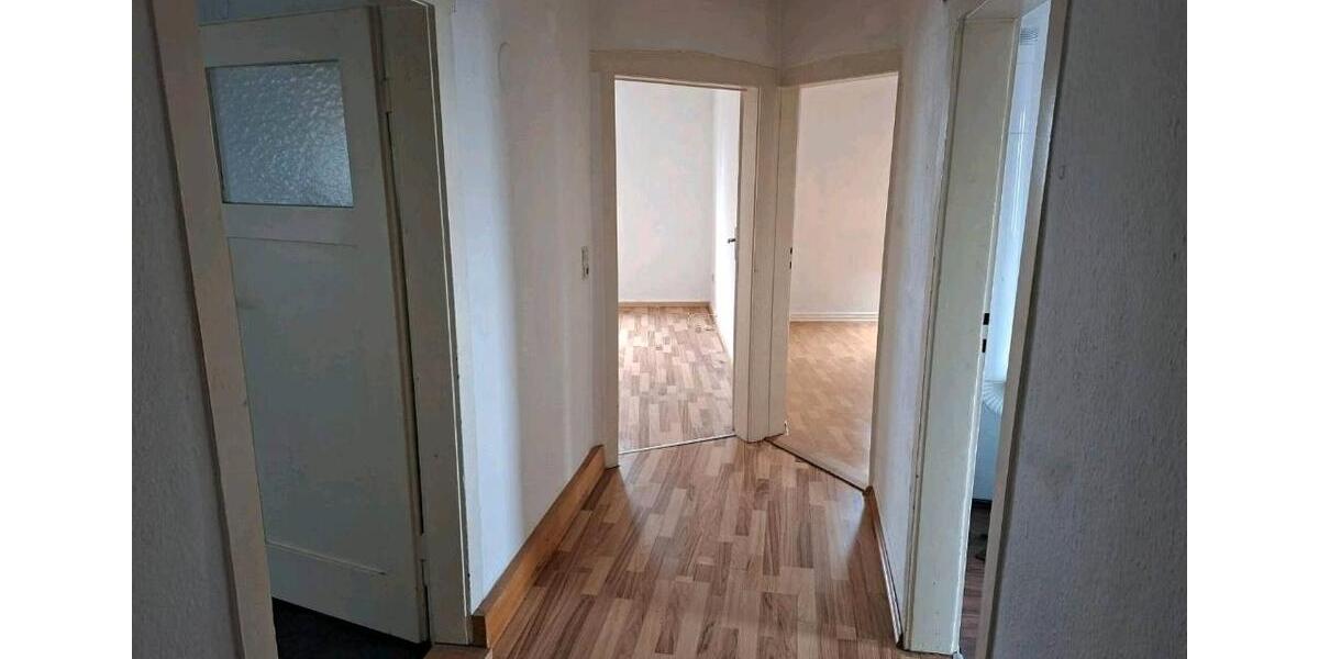 Dachgeschoßwohnung Reutlingen Reutlingen (Kernstadt) - 3.5 Zimmer, 78 m&sup2;, 730&euro; | Angebot:25992496