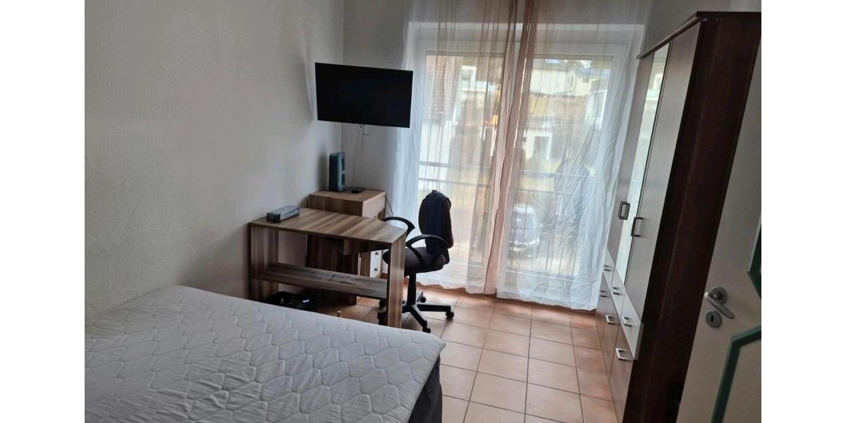 Reihenhaus Burladingen - 5 Zimmer, 140 m&sup2;, 1.000&euro; | Angebot:25413809