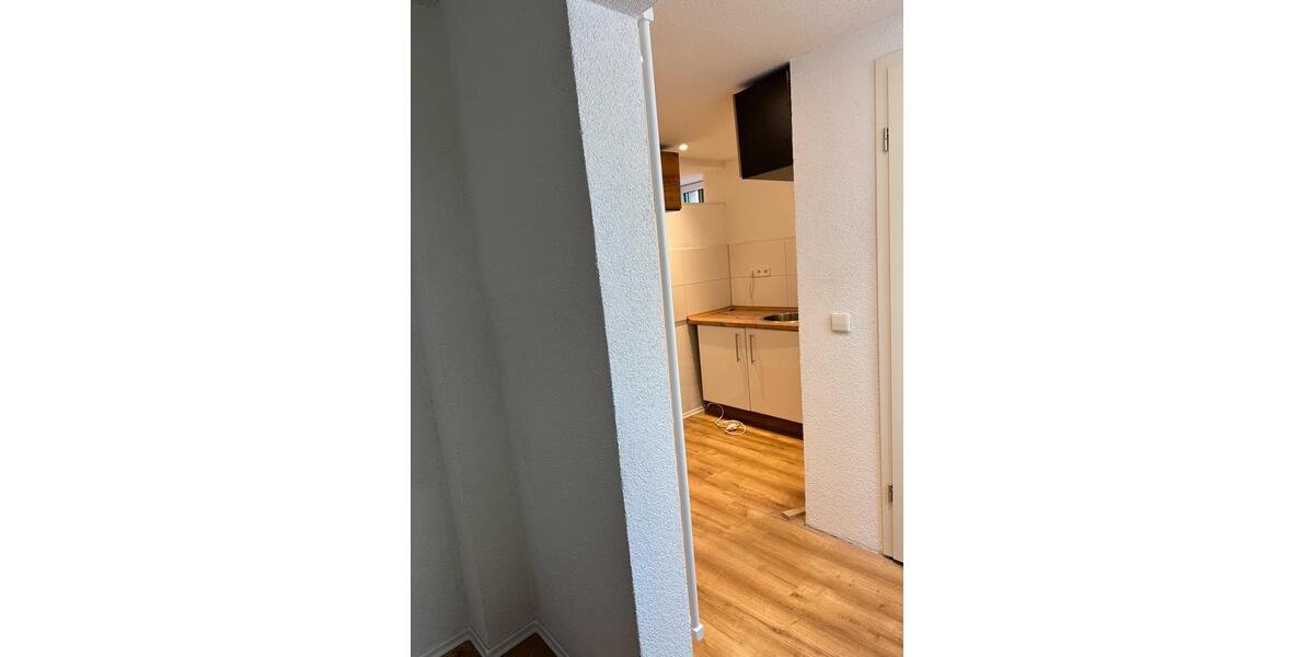 Etagenwohnung Tübingen Derendingen - 1.5 Zimmer, 25 m&sup2;, 800&euro; | Angebot:26666011