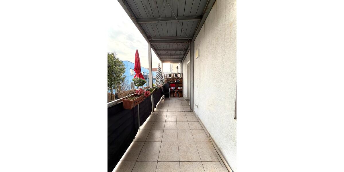 Etagenwohnung Esslingen am Neckar Brühl - 3 Zimmer, 78 m&sup2;, 268.000&euro; | Angebot:25436259