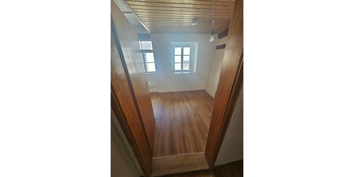 Einfamilienhaus Gammertingen - 4.5 Zimmer, 82 m&sup2;, 850&euro; | Angebot:25935048