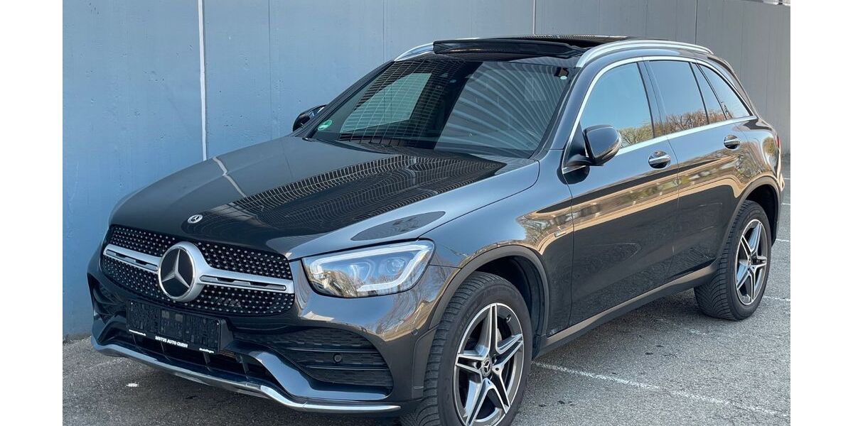 Mercedes-Benz GLC 300 116.000 km 31.880 &euro; Sindelfingen 71065