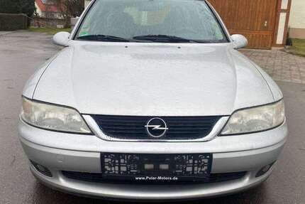 Opel Vectra 88.800 km 3.999 &euro; Rangendingen 72414