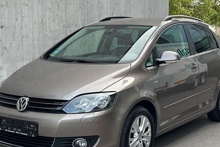 VW Golf 150.000 km 7.490 &euro; Leinfelden-Echterdingen (Musberg) 70771