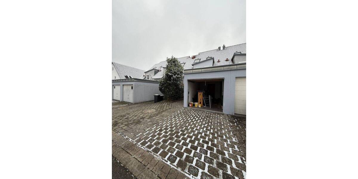 Reihenmittelhaus Gäufelden / Öschelbronn Öschelbronn - 4 Zimmer, 130 m&sup2;, 549.000&euro; | Angebot:25692093