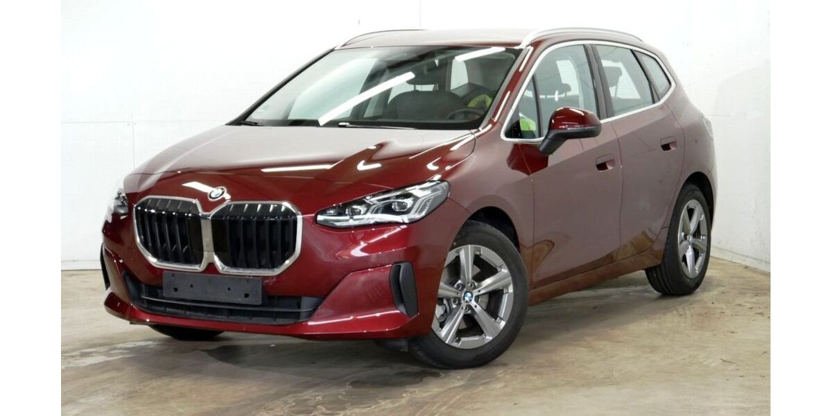 BMW 218 Active Tourer 8.200 km 25.530 &euro; Böblingen 71032