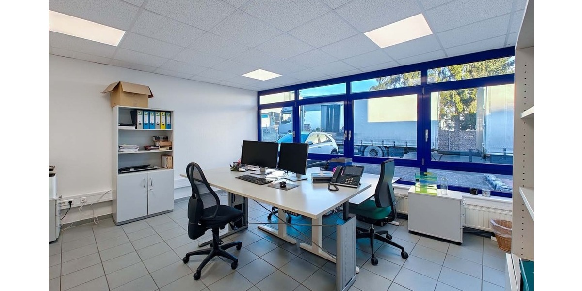 Bürofläche in Pliezhausen mit 4 Einzelbüros und 8 PKW Stellplätzen auch einzeln anmietbar - Gewerbeobjekt Pliezhausen | Angebot:24690928