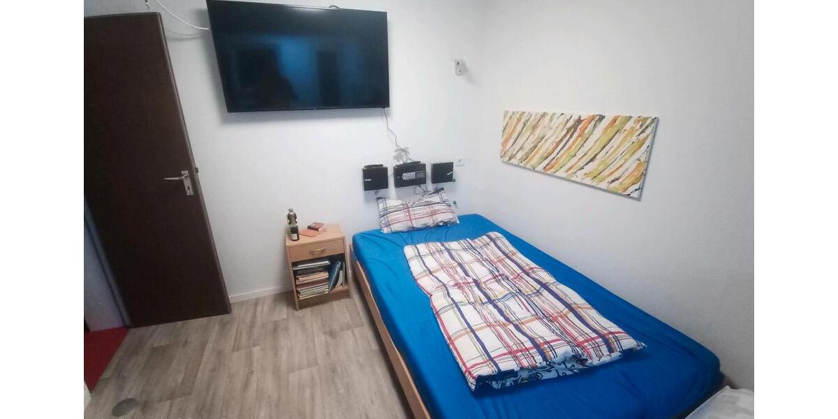 Etagenwohnung Leinfelden-Echterdingen Echterdingen - 7 Zimmer, 130 m&sup2;, 920&euro; | Angebot:24533470