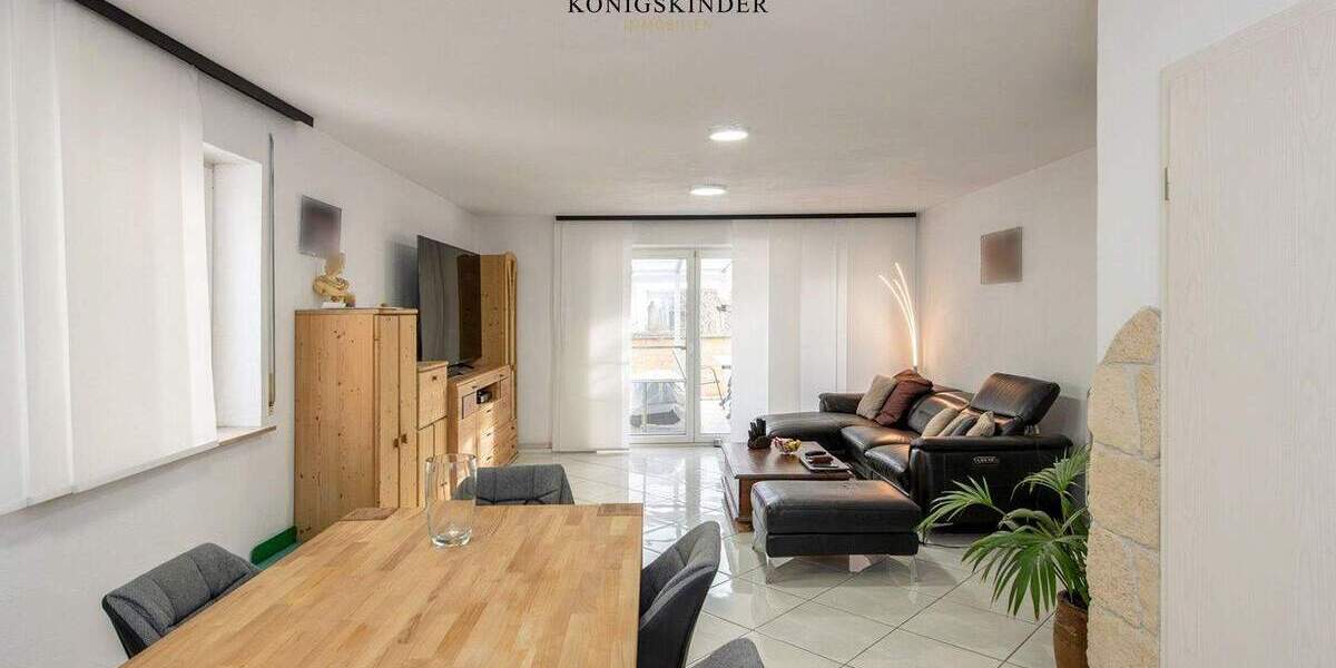 Doppelhaushälfte Weilheim an der Teck Weilheim - 8 Zimmer, 139 m&sup2;, 590.000&euro; | Angebot:25770795