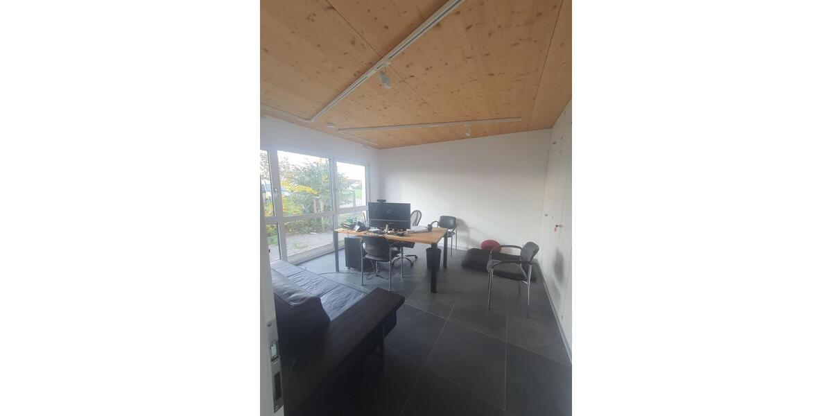 Provisionsfrei* Moderne Gewerbeimmobilie mit Büro, Wohnung und Halle - KfW 70, Solaranlage, hochwertige Ausstattung - Gewerbeobjekt Altdorf | Angebot:23812378