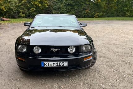 Ford Mustang 178.900 km 17.999 &euro; Metzingen 72555