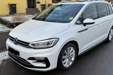 VW Touran 120.000 km 21.100 &euro; Esslingen 73734