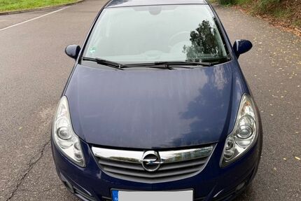 Opel Corsa 151.000 km 2.600 &euro; Tübingen 72074