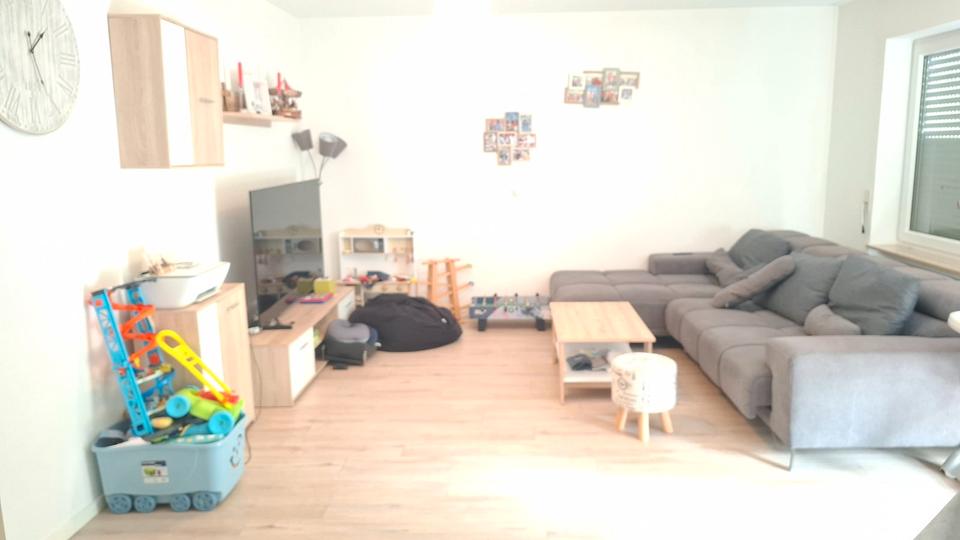 Etagenwohnung Tübingen Derendingen - 3 Zimmer, 85 m&sup2;, 1.050&euro; | Angebot:26606539