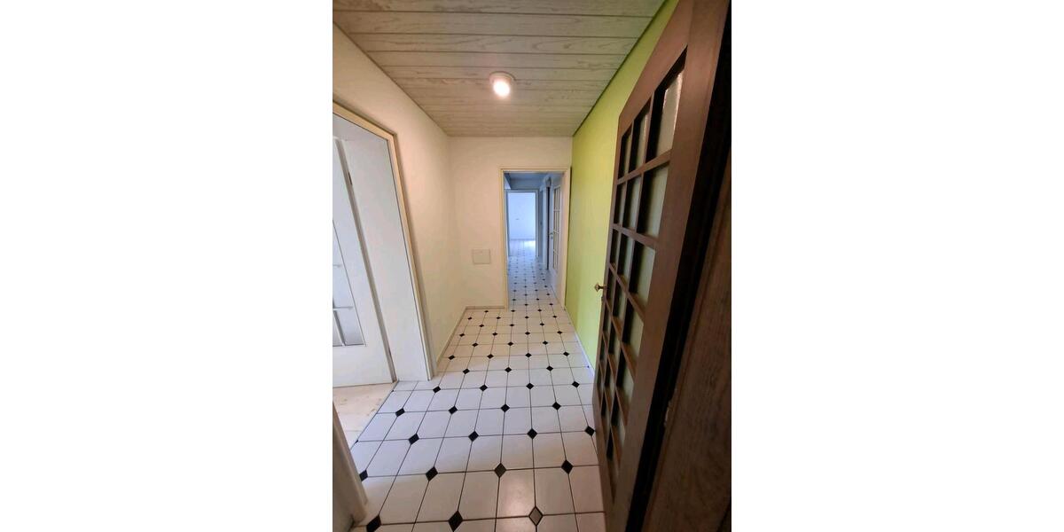 Erdgeschoßwohnung Tübingen Derendingen - 3 Zimmer, 80 m&sup2;, 1.020&euro; | Angebot:27554318