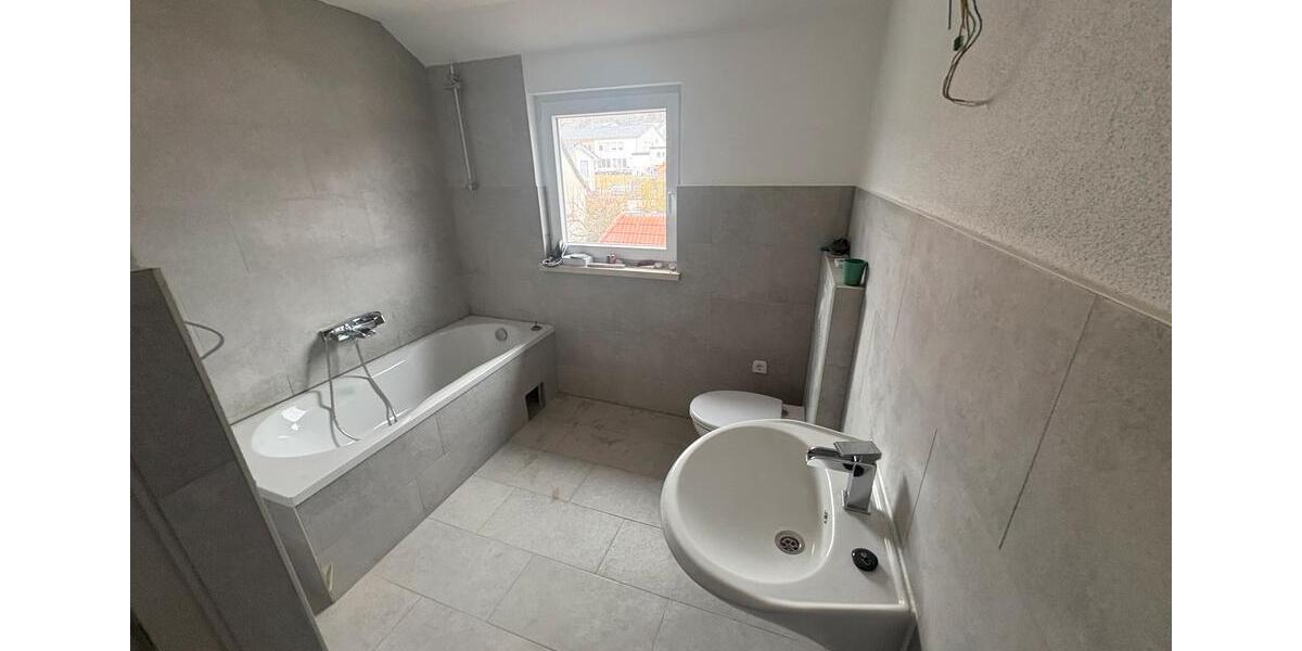 Doppelhaushälfte Burladingen - 4 Zimmer, 115 m&sup2;, 950&euro; | Angebot:25906380