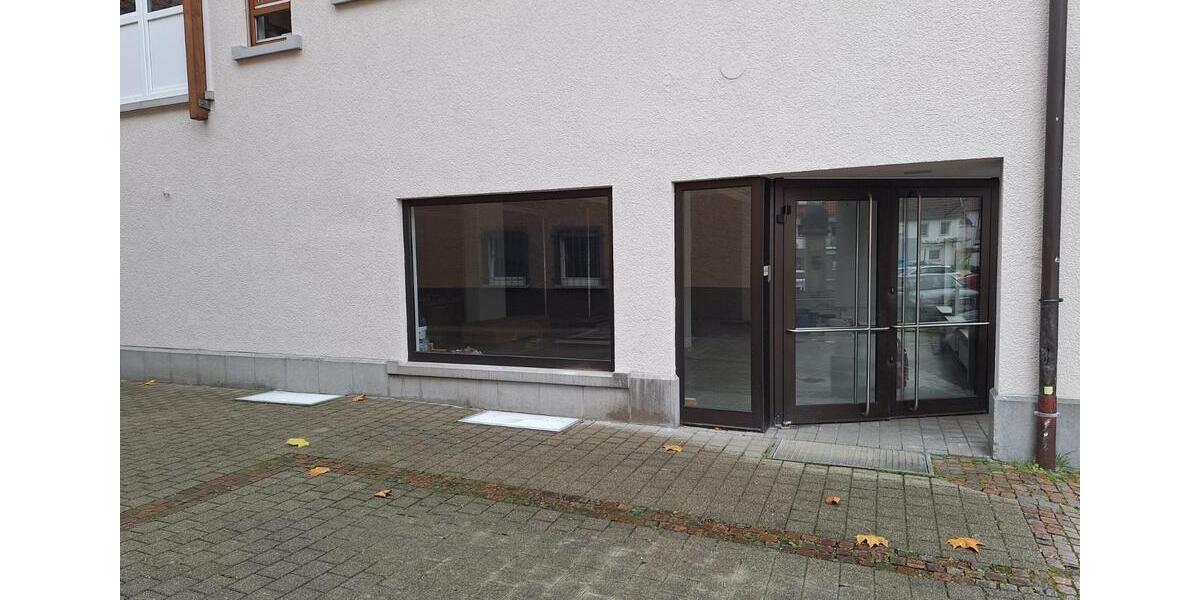 Gewerbeobjekt Eningen unter Achalm - 1.200&euro; | Angebot:25924948