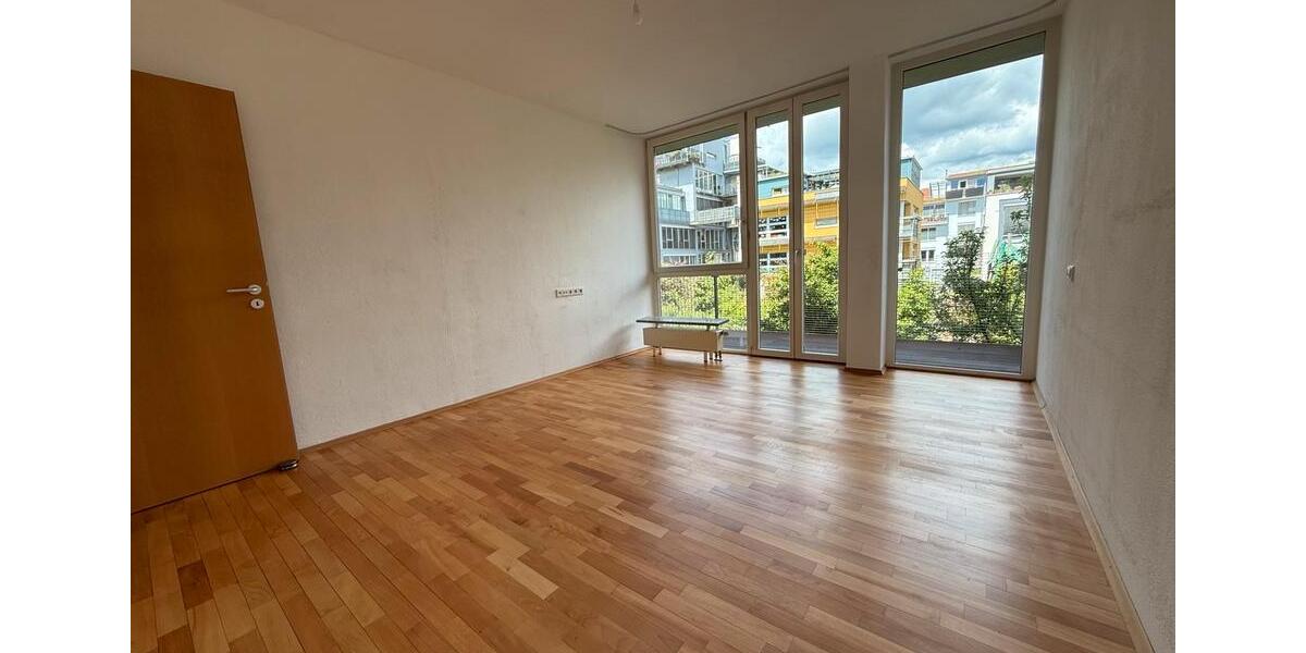 Etagenwohnung Tübingen Derendingen - 2 Zimmer, 86 m&sup2;, 1.500&euro; | Angebot:26603223