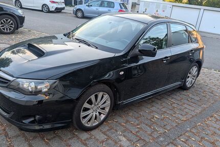 Subaru Impreza 230.000 km 3.900 &euro; Reutlingen 72760