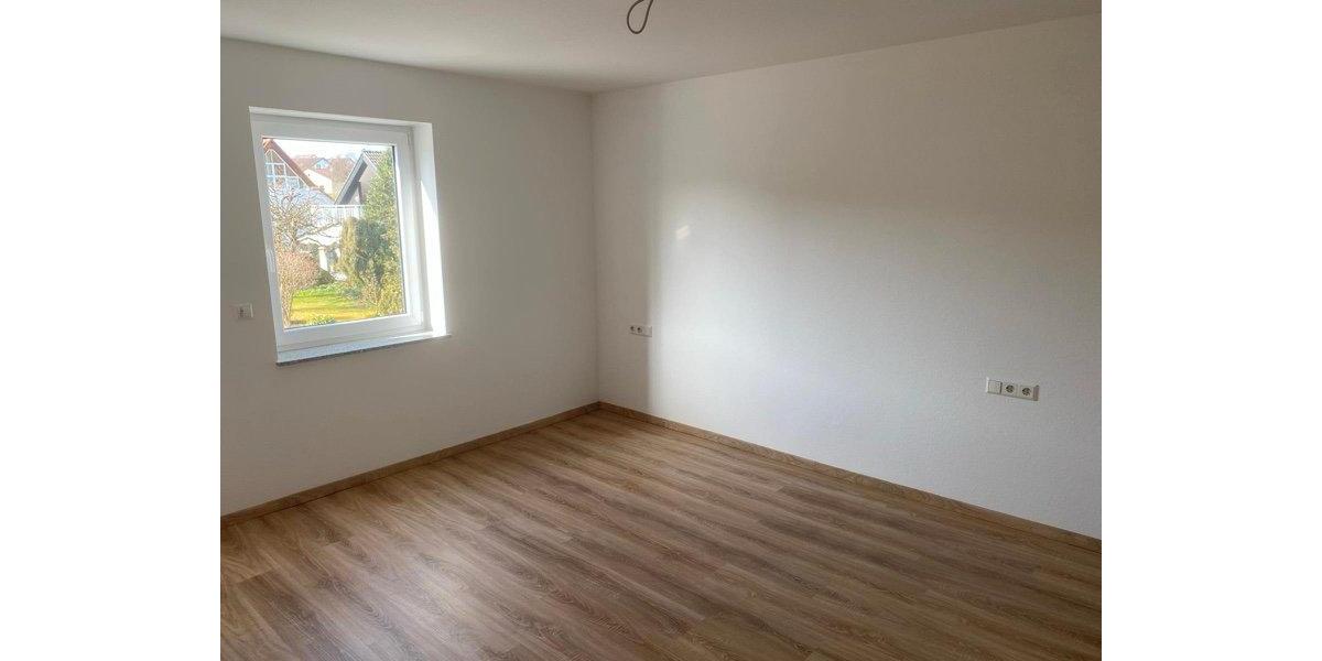 Etagenwohnung Reutlingen Sondelfingen - 4 Zimmer, 110 m&sup2;, 1.450&euro; | Angebot:26364863