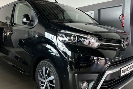 Toyota Proace (Verso) 60.000 km 34.800 &euro; Neckartailfingen 72666