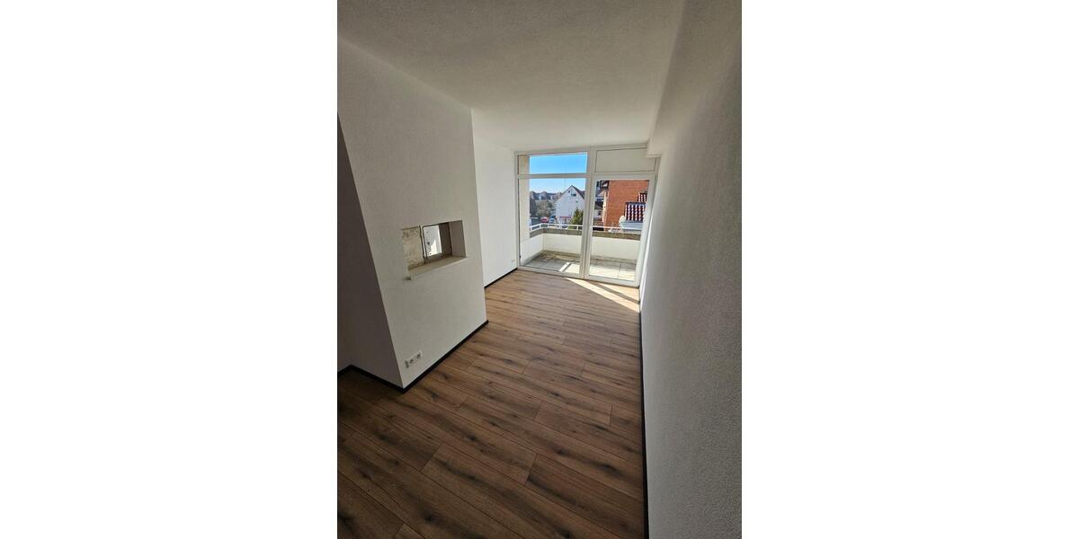 Etagenwohnung Herrenberg - 5 Zimmer, 136 m&sup2;, 530&euro; | Angebot:27600625