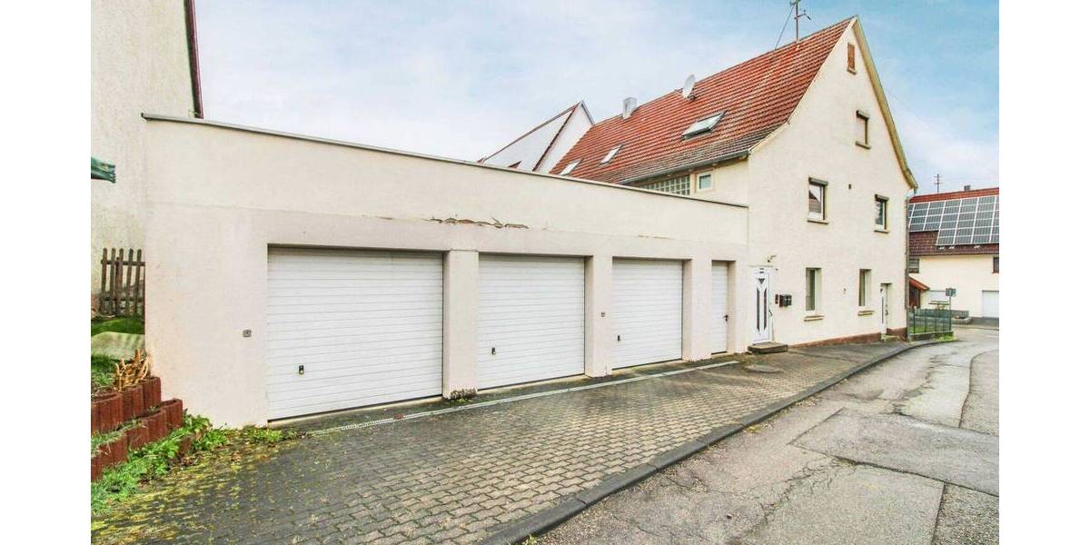 Mehrfamilienhaus, Wohnhaus Bisingen Wessingen - 8 Zimmer, 213 m&sup2;, 399.000&euro; | Angebot:26703676