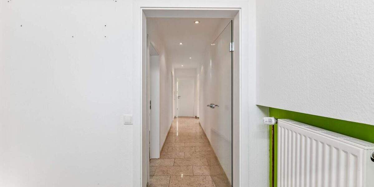 Bungalow Waldenbuch - 7 Zimmer, 227 m&sup2;, 848.500&euro; | Angebot:25754052