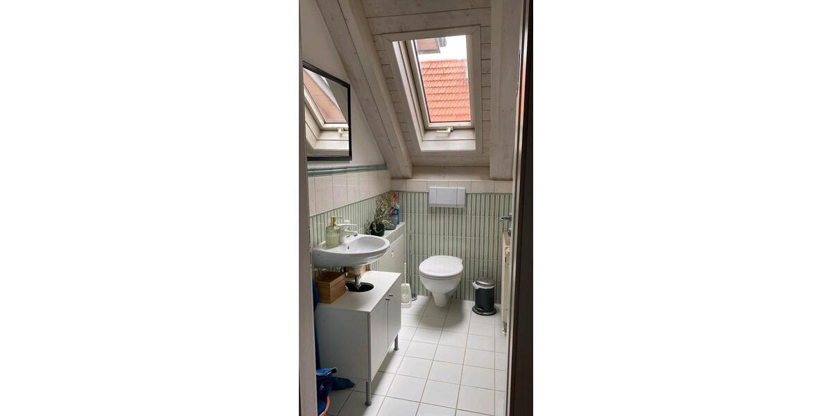 Dachgeschoßwohnung Dettingen an der Erms - 3 Zimmer, 92 m&sup2;, 340.000&euro; | Angebot:24832123