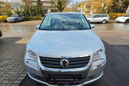 VW Touran 220.000 km 3.700 &euro; Reutlingen 72766