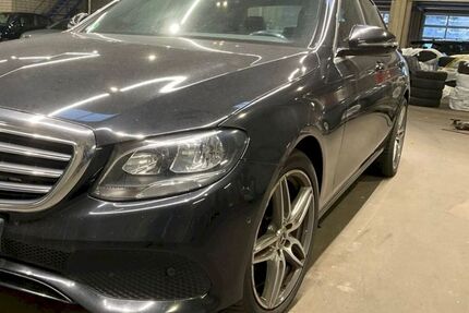 Mercedes-Benz E 220 84.699 km 22.250 &euro; Reutlingen 72760