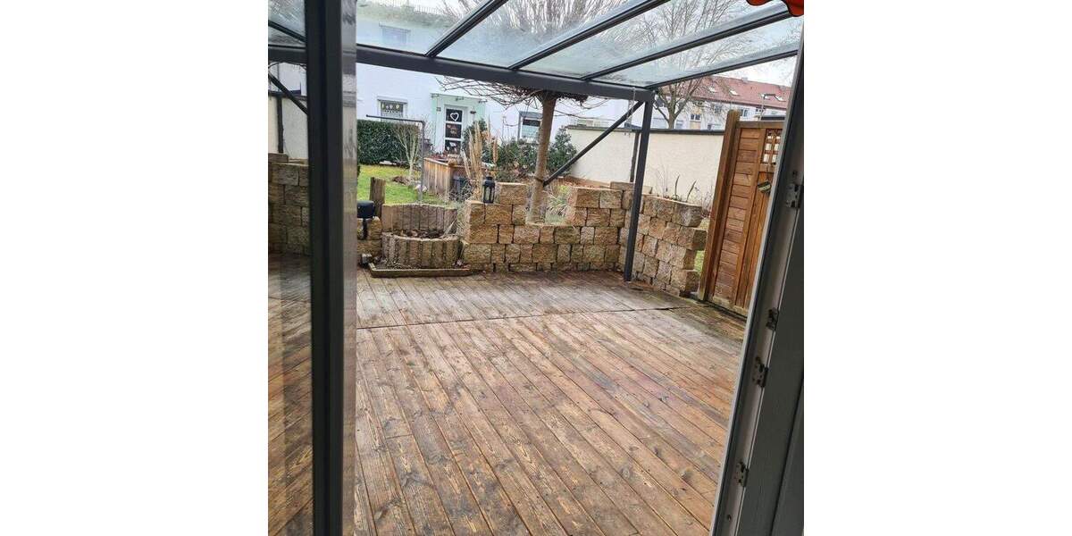 Reihenmittelhaus Pfullingen - 4 Zimmer, 90 m&sup2;, 385.000&euro; | Angebot:25718851