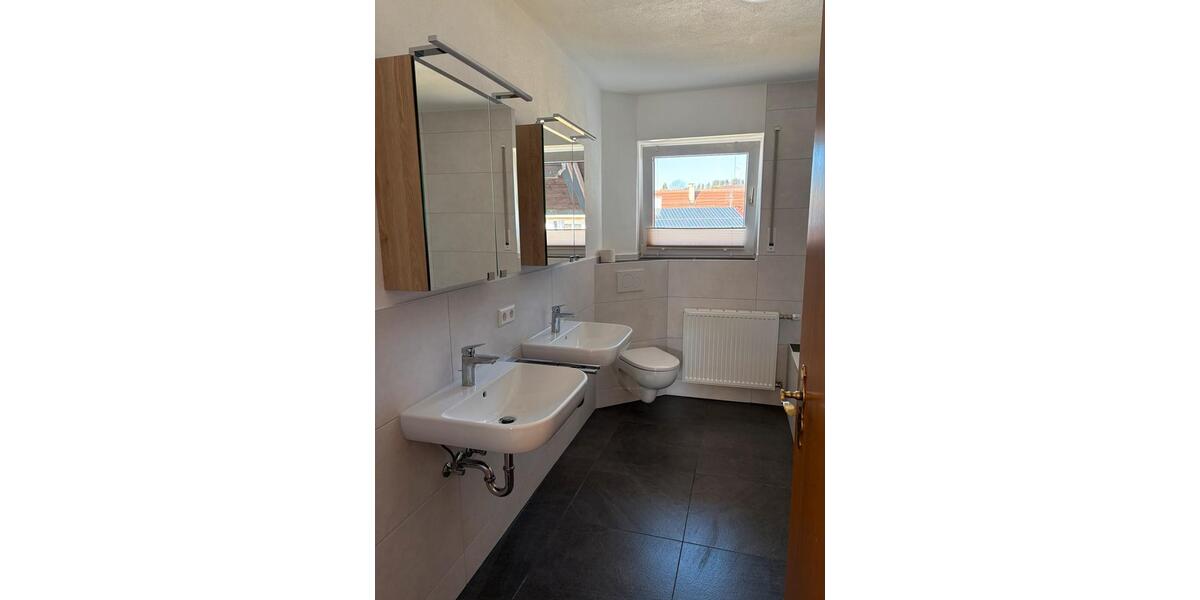 Etagenwohnung Burladingen - 3.5 Zimmer, 81 m&sup2;, 249.000&euro; | Angebot:24564915