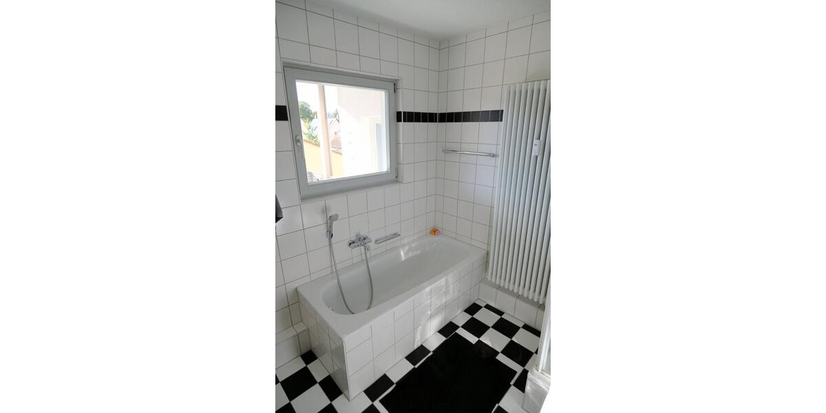 Etagenwohnung Tübingen Derendingen - 4 Zimmer, 135 m&sup2;, 695.000&euro; | Angebot:27566501