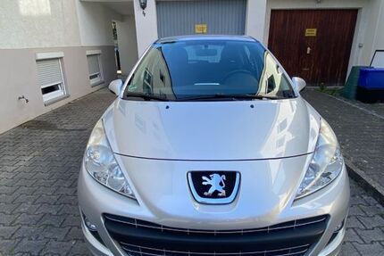 Peugeot 207 53.000 km 5.000 &euro; Leinfelden-Echterdingen 70771
