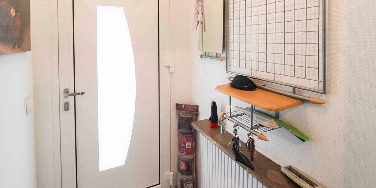 Einfamilienhaus Bad Urach Sirchingen - 4 Zimmer, 104 m&sup2;, 295.000&euro; | Angebot:25777234