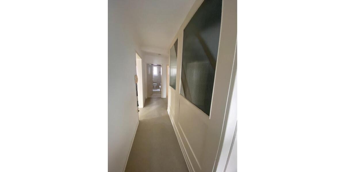 Dachgeschoßwohnung Metzingen - 3 Zimmer, 70 m&sup2;, 840&euro; | Angebot:25638357