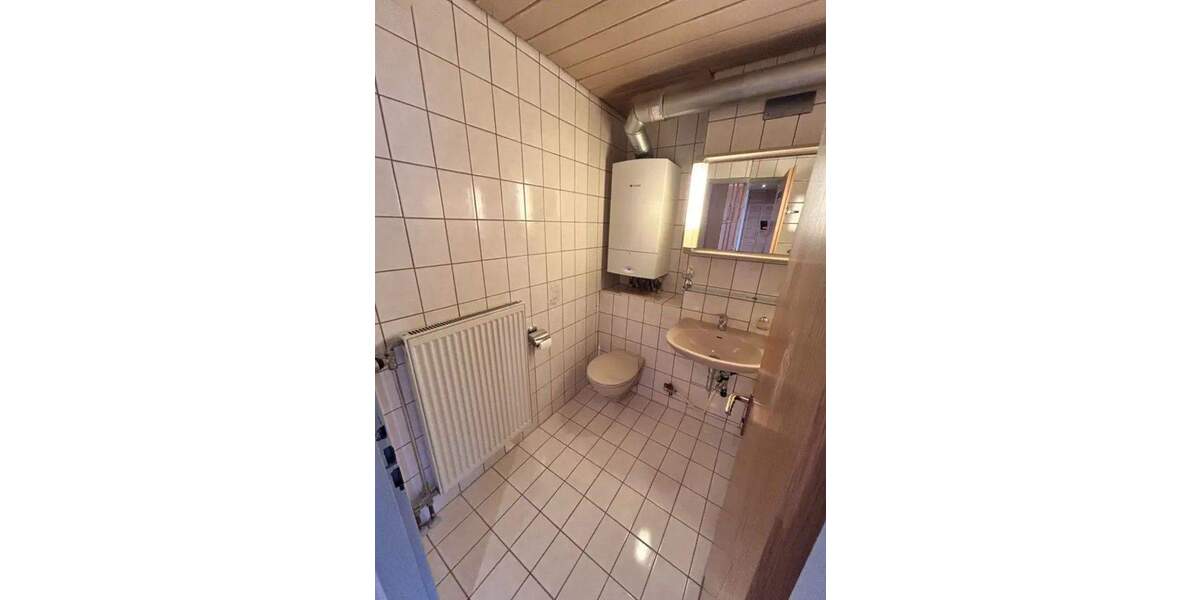 Etagenwohnung Herrenberg - 4 Zimmer, 96 m&sup2;, 330.000&euro; | Angebot:25712558